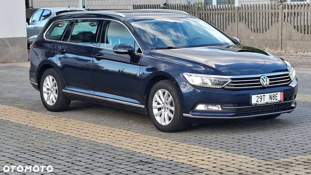Volkswagen Passat 2.0 TDI (BlueMotion Technology) Comfortline - 1