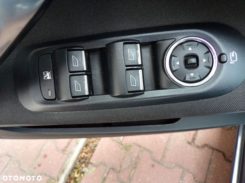 Ford Mondeo - 20