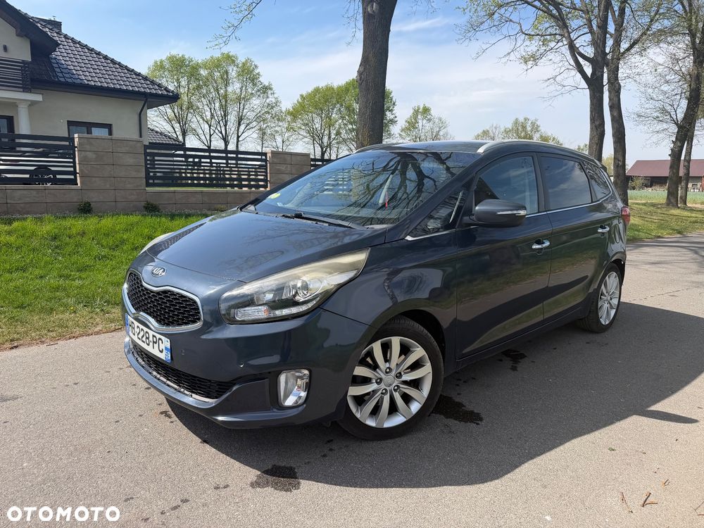 Kia Carens 1.7 CRDi 115 Dream Team Edition - 1
