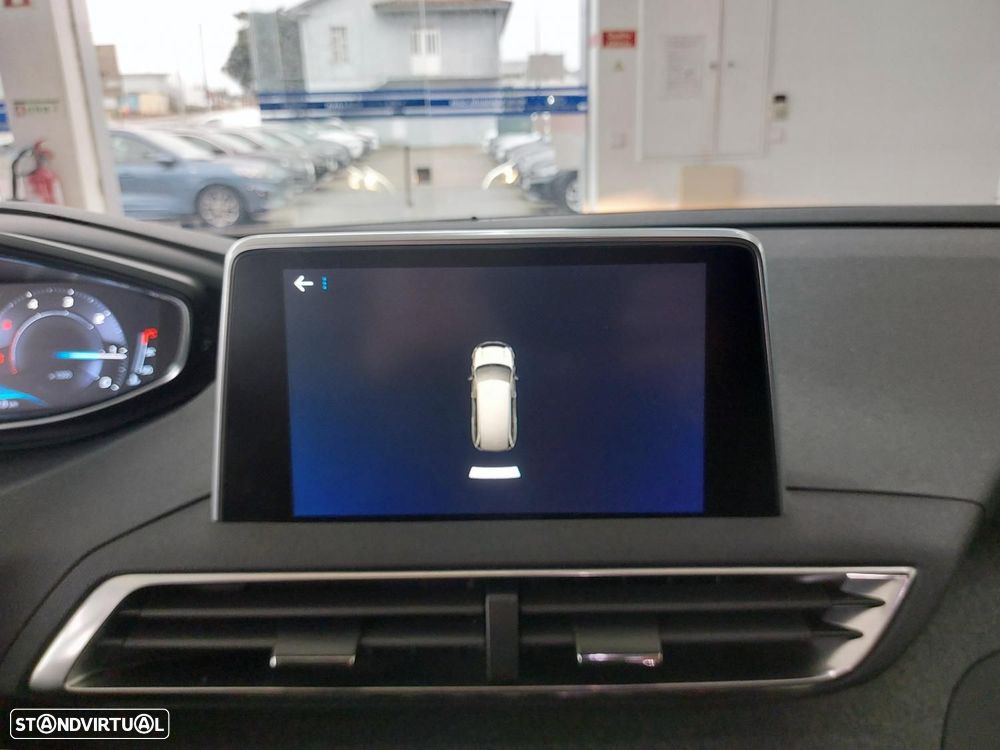 Peugeot 5008 1.5 BlueHDi Allure - 29