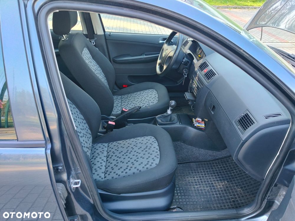 Skoda Fabia 1.4 16V Classic - 11