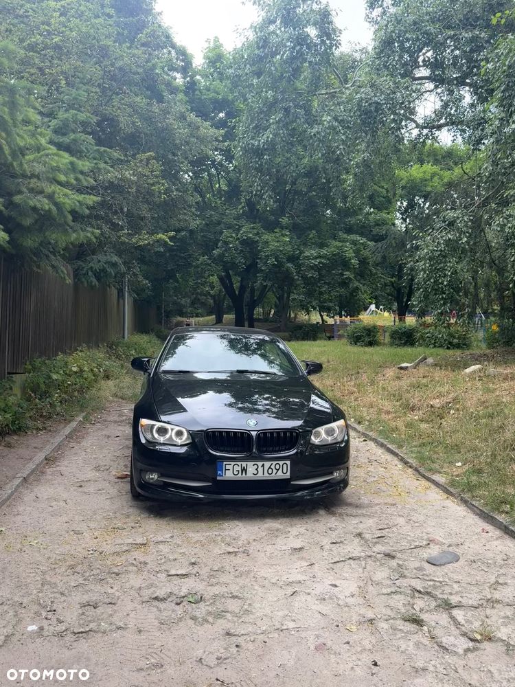 BMW Seria 3 320i - 2