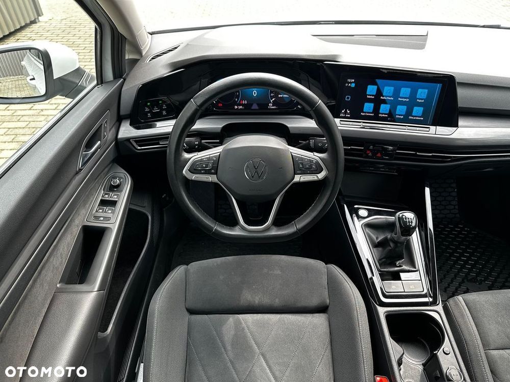 Volkswagen Golf 1.5 TSI EVO Style - 9