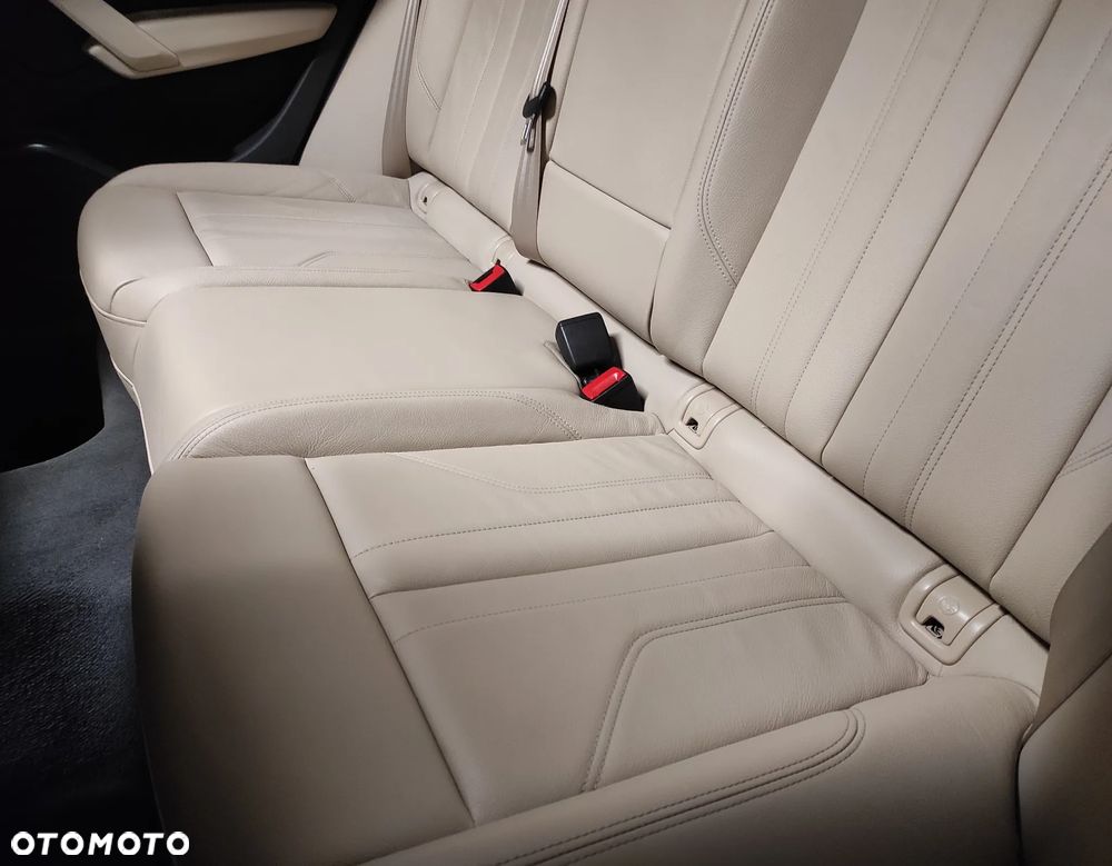 Audi Q5 35 TDI S tronic - 8