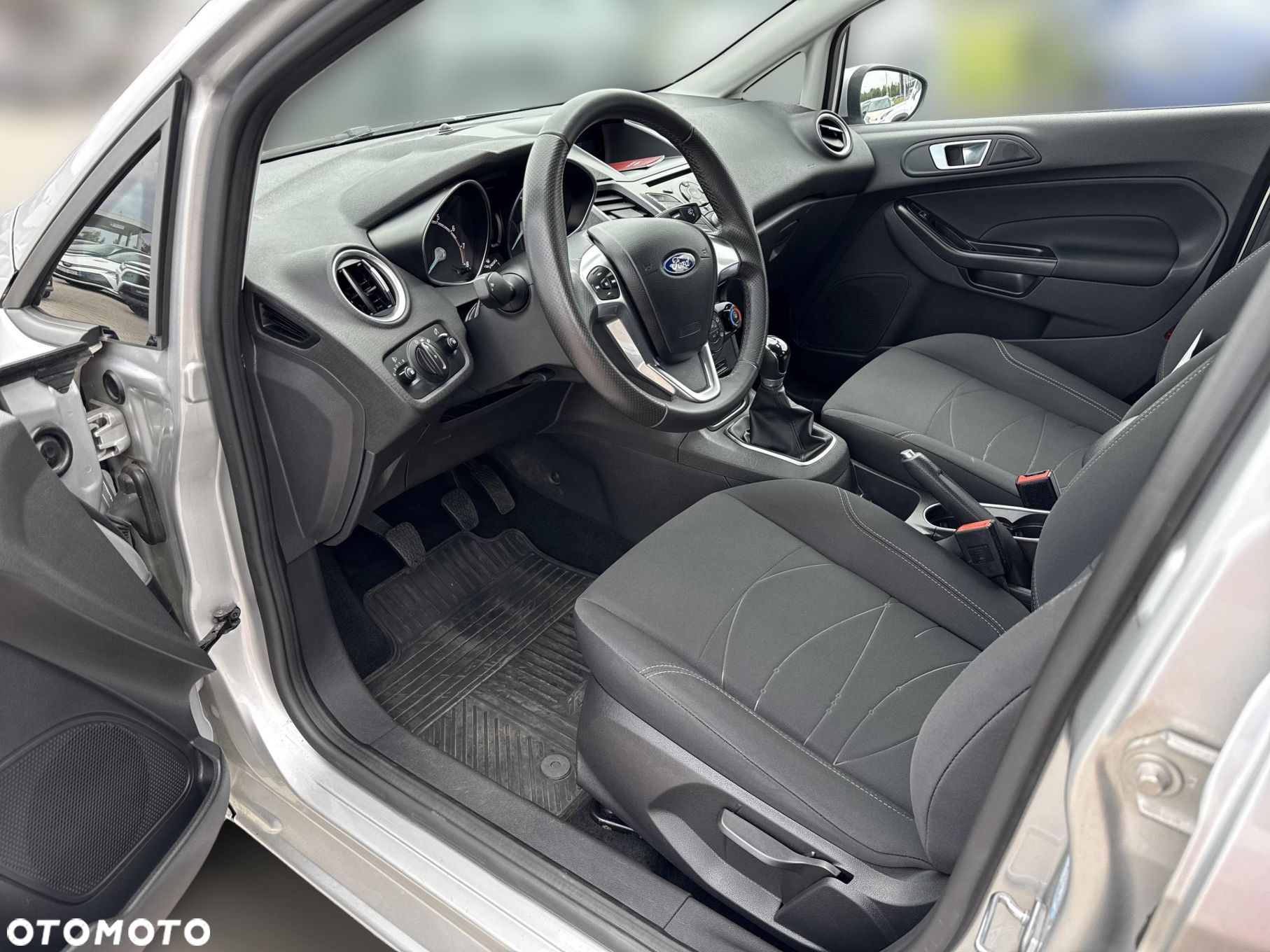 Ford Fiesta 1.25 Silver X - 9