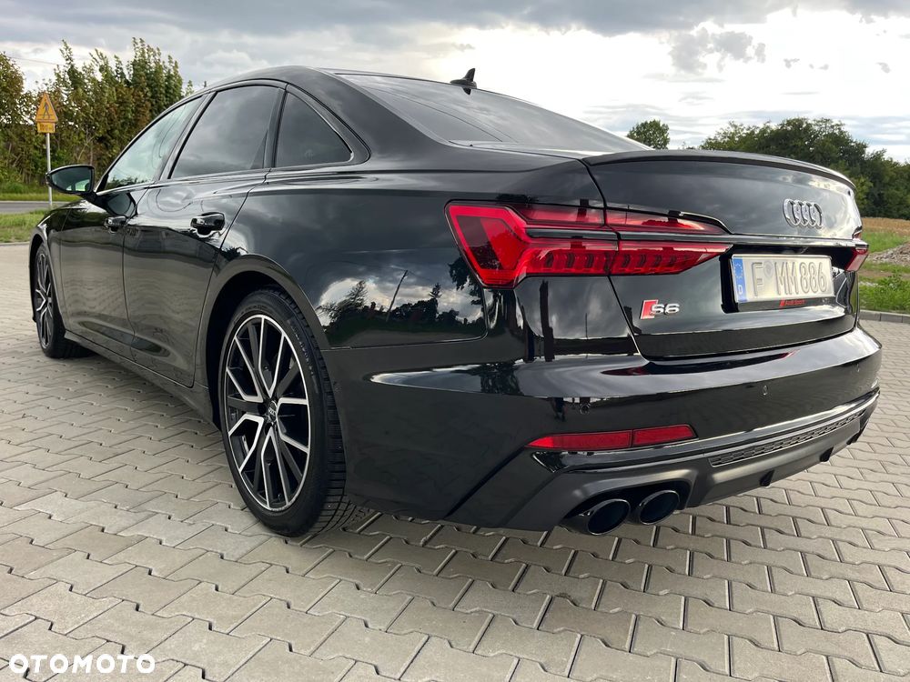 Audi S6 Limousine - 12