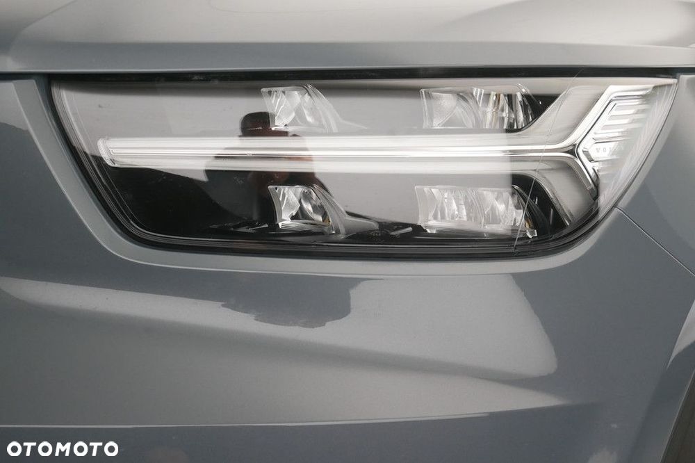 Volvo XC 40 - 13