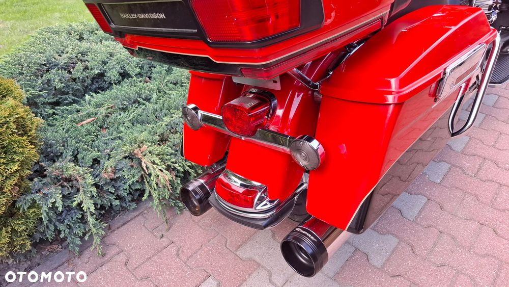 Harley-Davidson Touring Electra Glide - 11