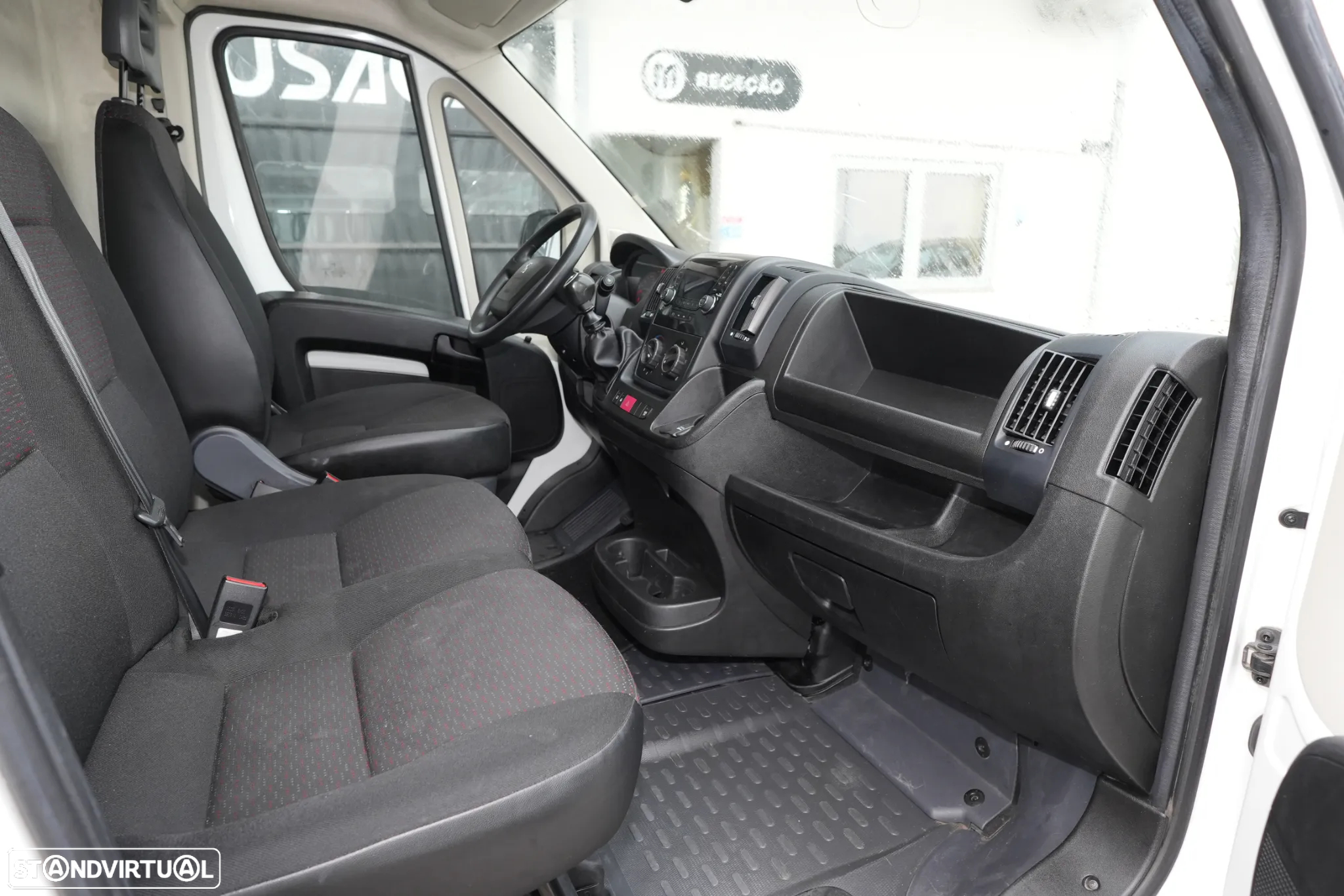 Peugeot Boxer L3H3 2.2BlueHDI 120cv - 10