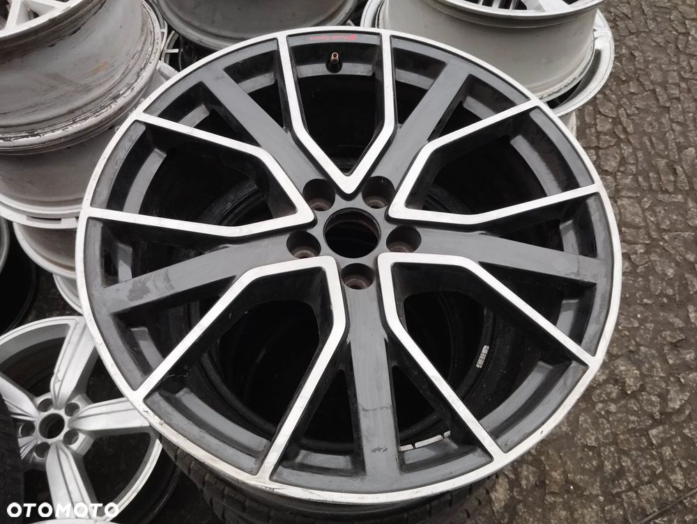 FELGA ALU AUDI Q5 80A 80A601025 5X112 8J X 20 ET 39 1SZT - 1