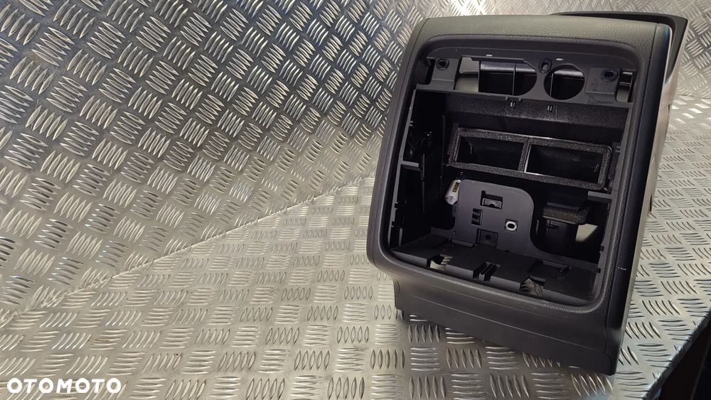 VW TOUAREG 7P 10-18R TUNEL ŚRODKOWY CZARNY 7P1863243 - 4