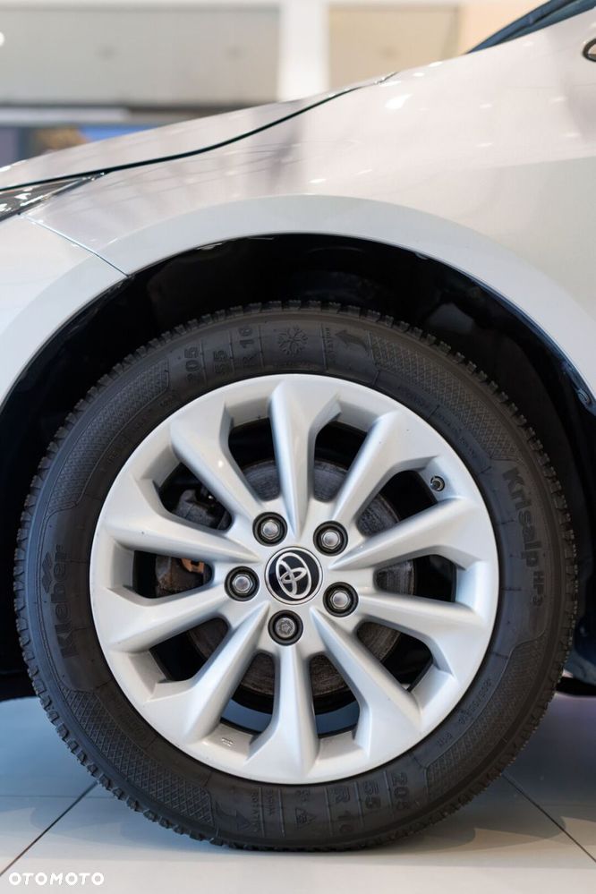Toyota Corolla - 18