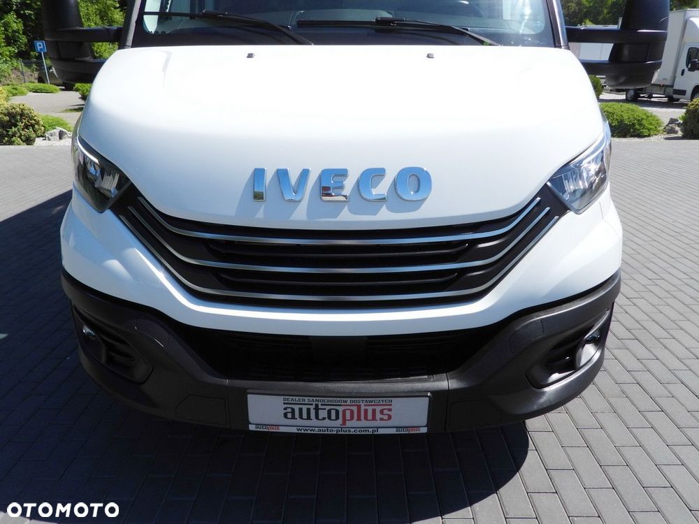Iveco DAILY 35S18 KONTENER WINDA 8 PALET TEMPOMAT NAWIGACJA LEDY AUTOMAT HI-MATIC KLIMATYZACJA  180KM - 14