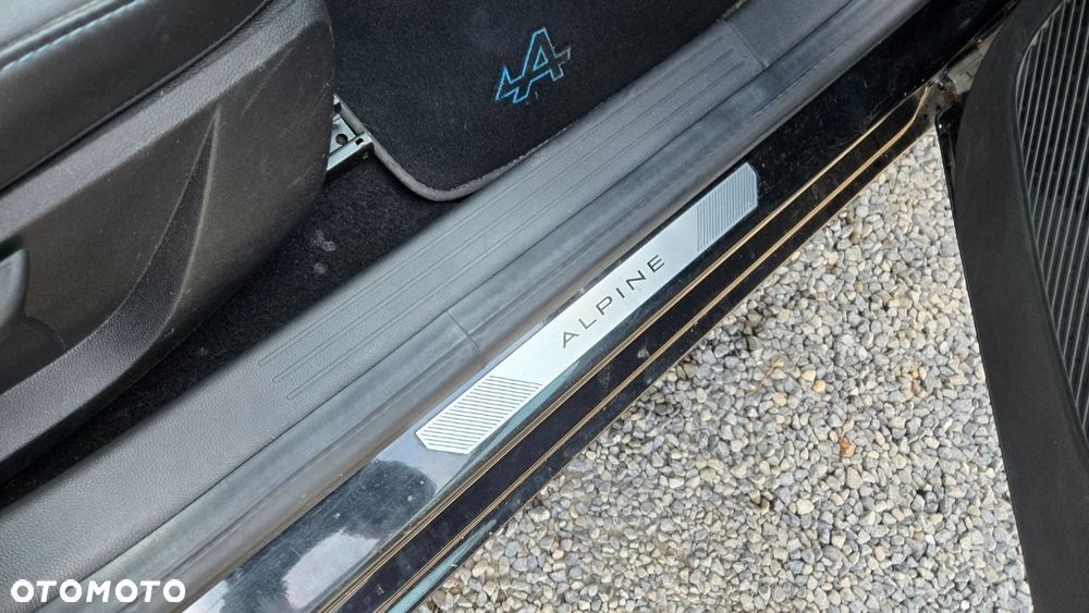 Renault Clio - 32