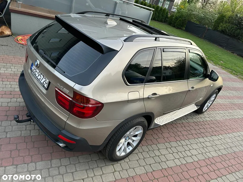 BMW X5 3.0si xDrive - 16