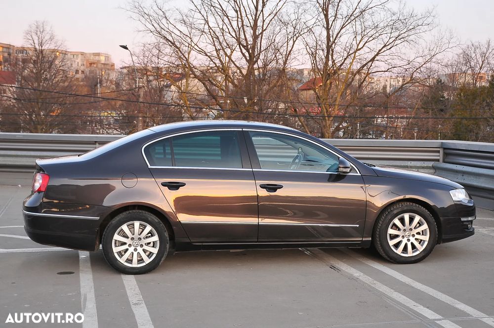 Volkswagen Passat 2.0 TDI Highline - 3