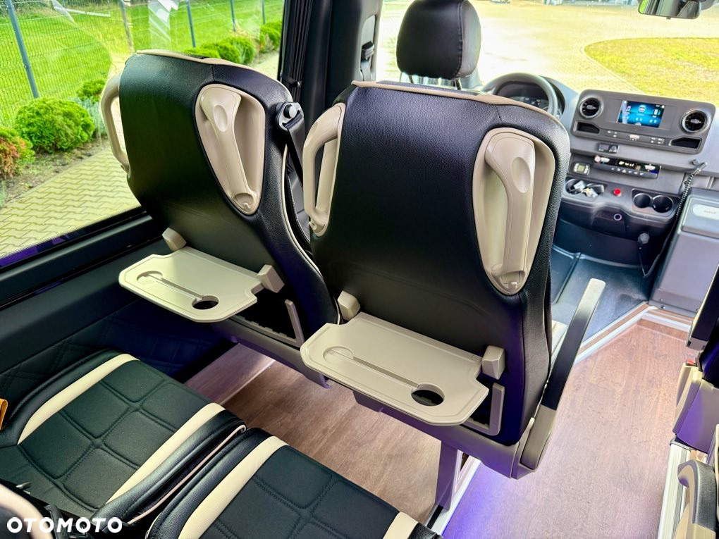 Mercedes-Benz Sprinter 519 Tourist Line - 12