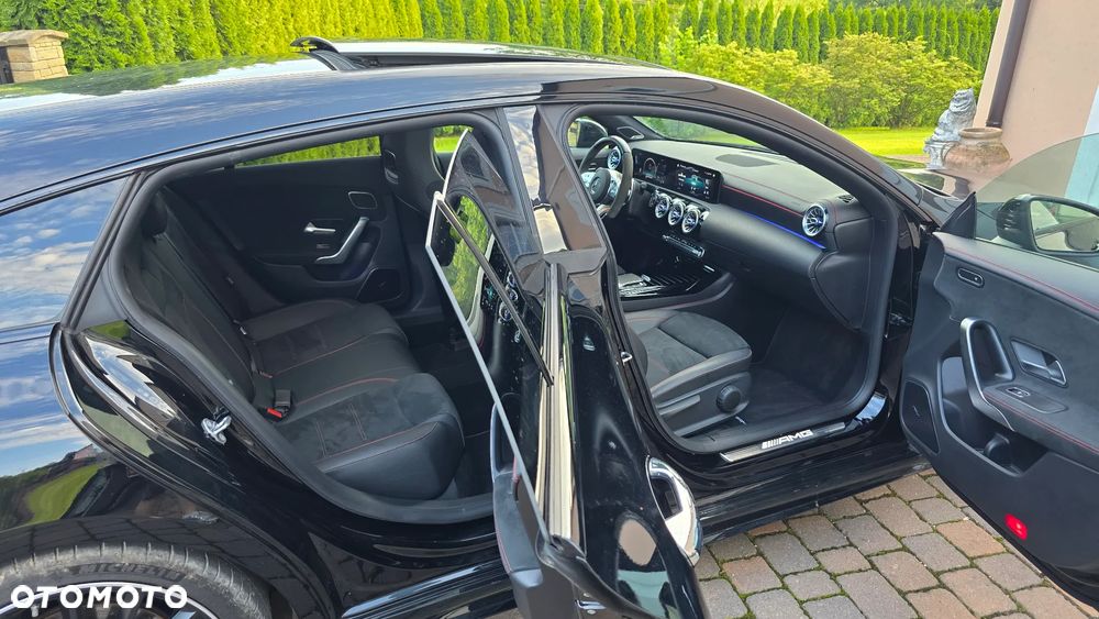 Mercedes-Benz CLA AMG 35 4-Matic 7G-DCT - 10