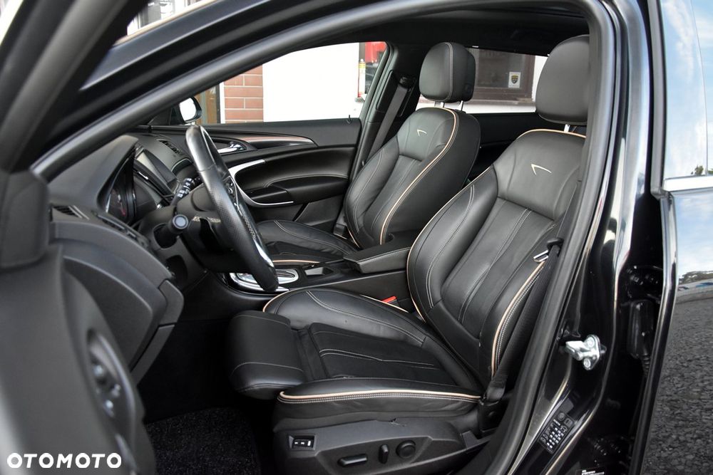 Opel Insignia 2.0 CDTI 4x4 Innovation - 19