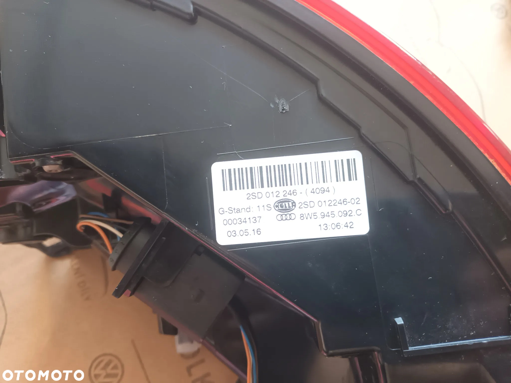 Audi sedan A4 B9 8W kompletny tył klapa lampy zderzak kolor LX5Q 2016 72km drzwi - 33