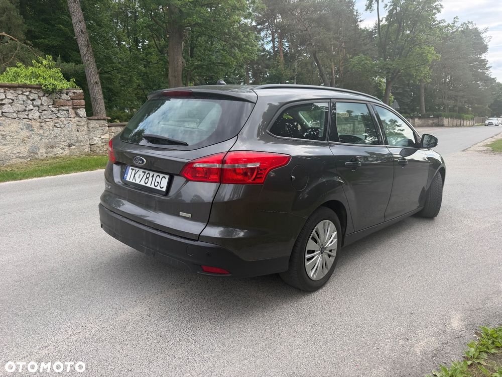Ford Focus 1.0 EcoBoost SYNC Edition ASS - 4