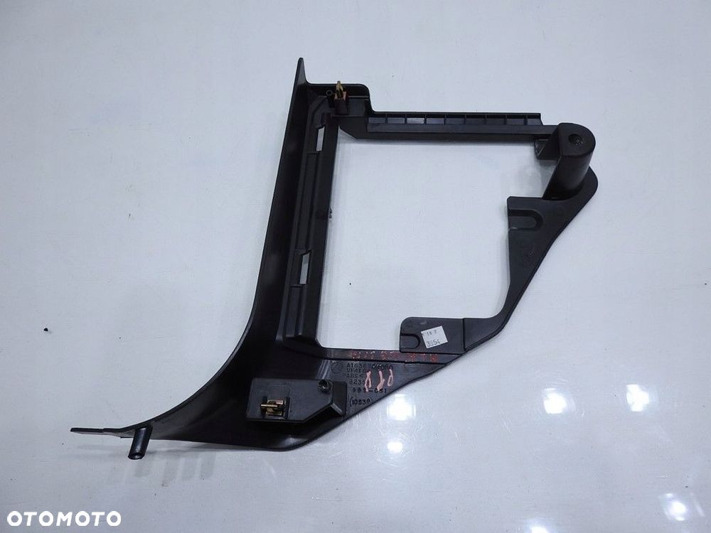 RAMKA BEZPIECZNIKÓW MERCEDES ML W163 - 2