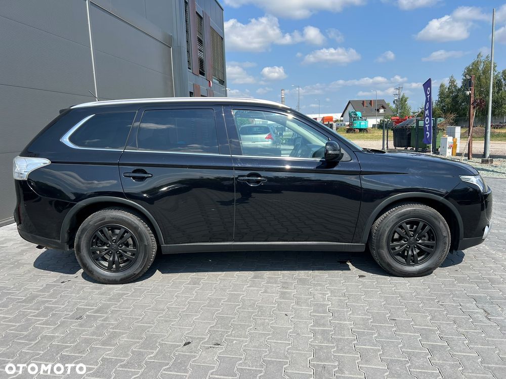 Mitsubishi Outlander 2.0 4WD CVT Edition+ - 16