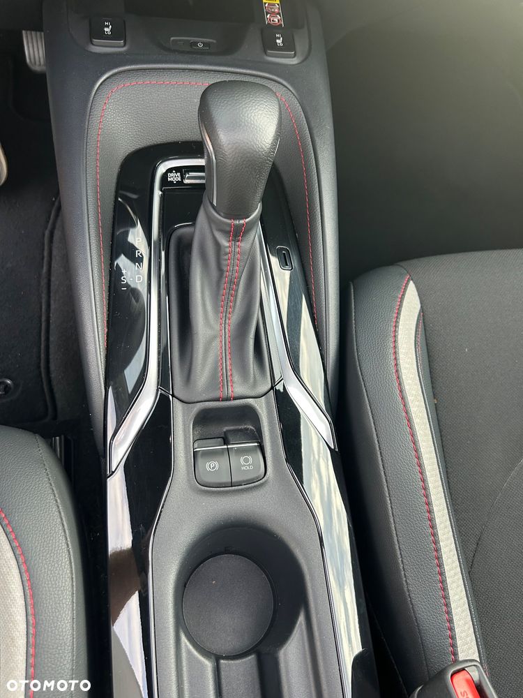 Toyota Corolla 2.0 Hybrid GR Sport - 26