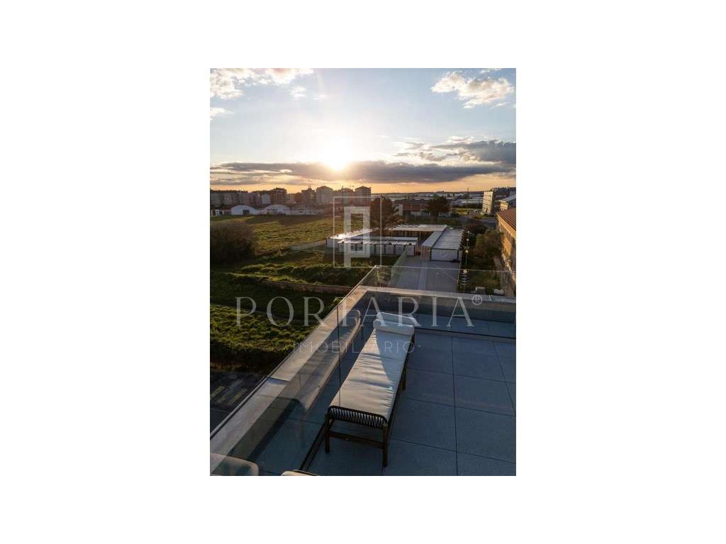 Apartamento T3 Duplex novo pronto a habitar em Aveiro - Grande imagem: 2/26
