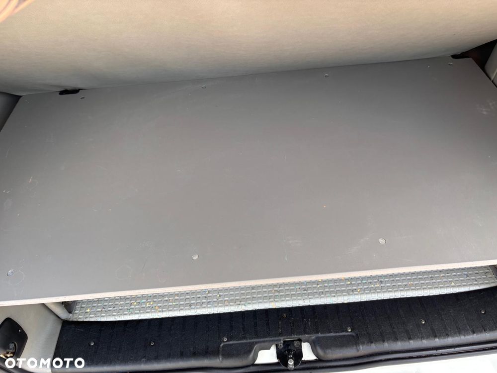 Volkswagen Transporter Mixt - 19
