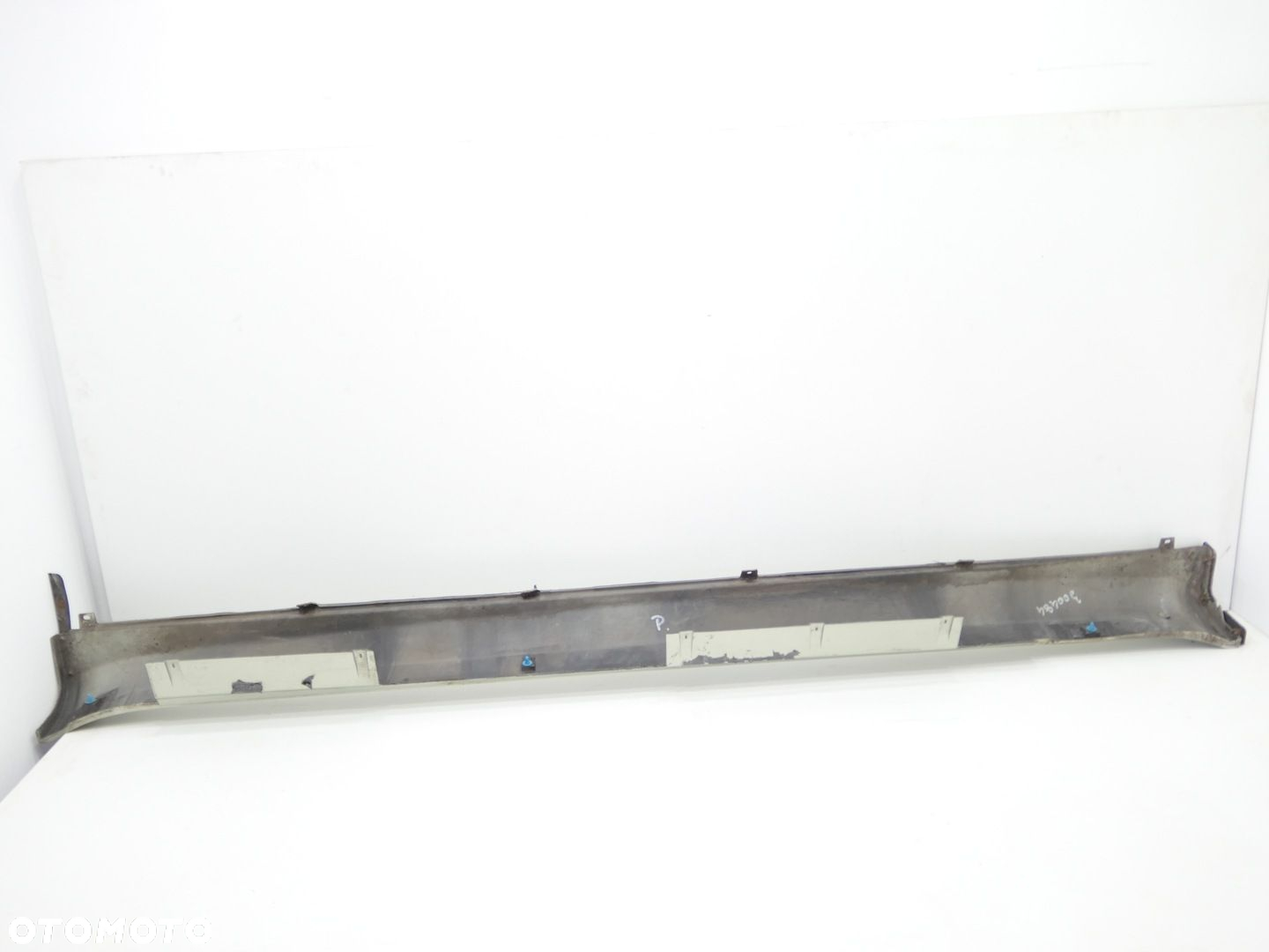 LISTWA PROGOWA PROG P MASERATI QUATTROPORTE V 4.2 - 11