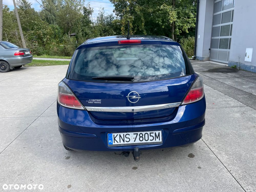 Opel Astra III 1.9 CDTI - 8
