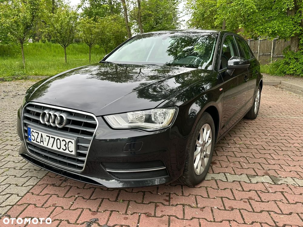 Audi A3 Sportback 1.6 TDI Attraction - 1