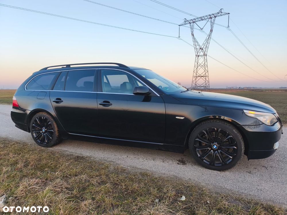 BMW Seria 5 520d Edition Sport - 15