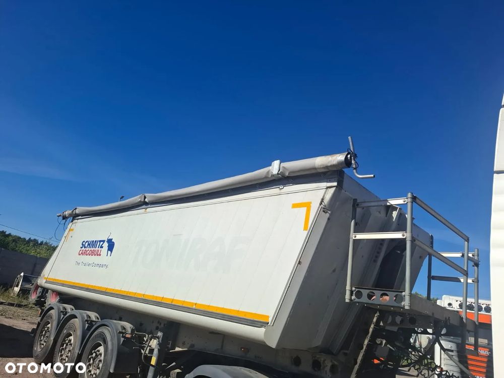 Schmitz Cargobull Ski24 - 3