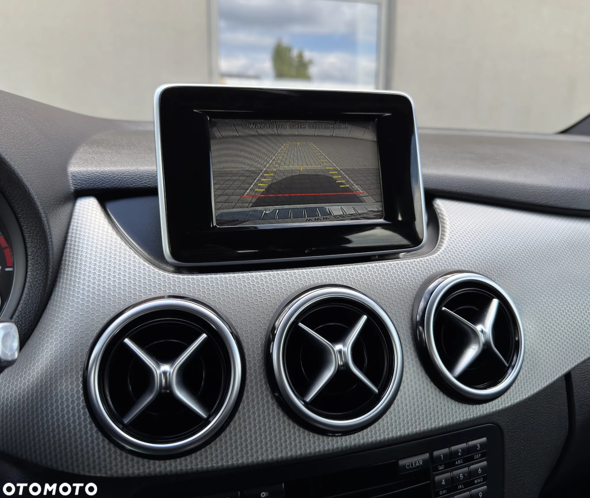 Mercedes-Benz Klasa B 220 4Matic 7G-DCT - 26