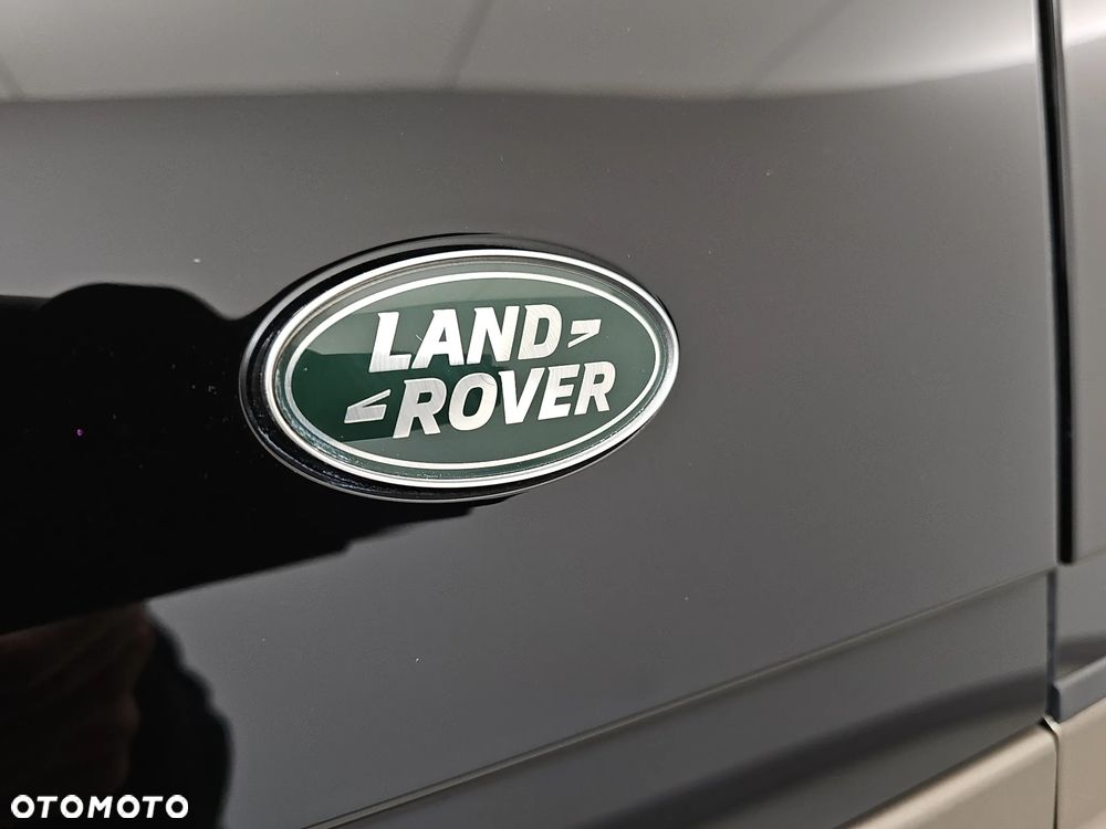 Land Rover Defender 3.0 D300 mHEV X-Dynamic HSE - 37