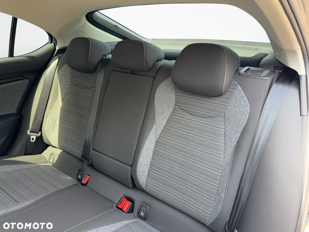 Skoda Superb - 34