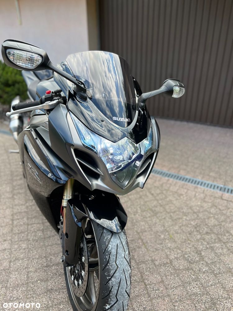 Suzuki GSX-R - 26