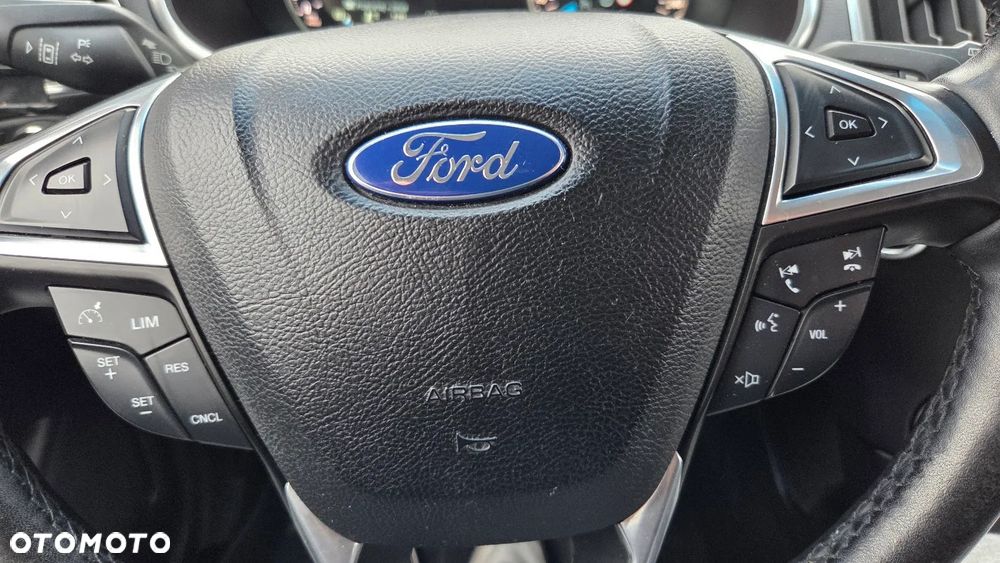 Ford Edge 2.0 TDCi 4WD Titanium - 12