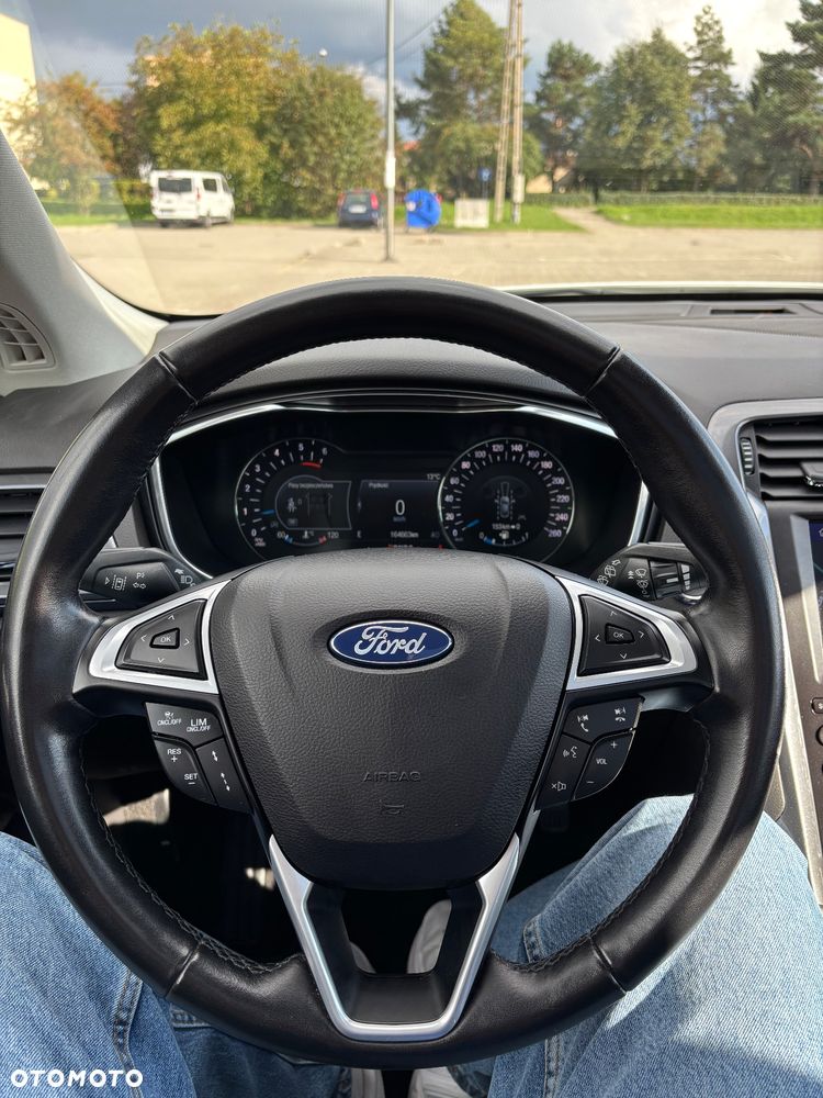 Ford Mondeo 2.0 EcoBlue Titanium - 20