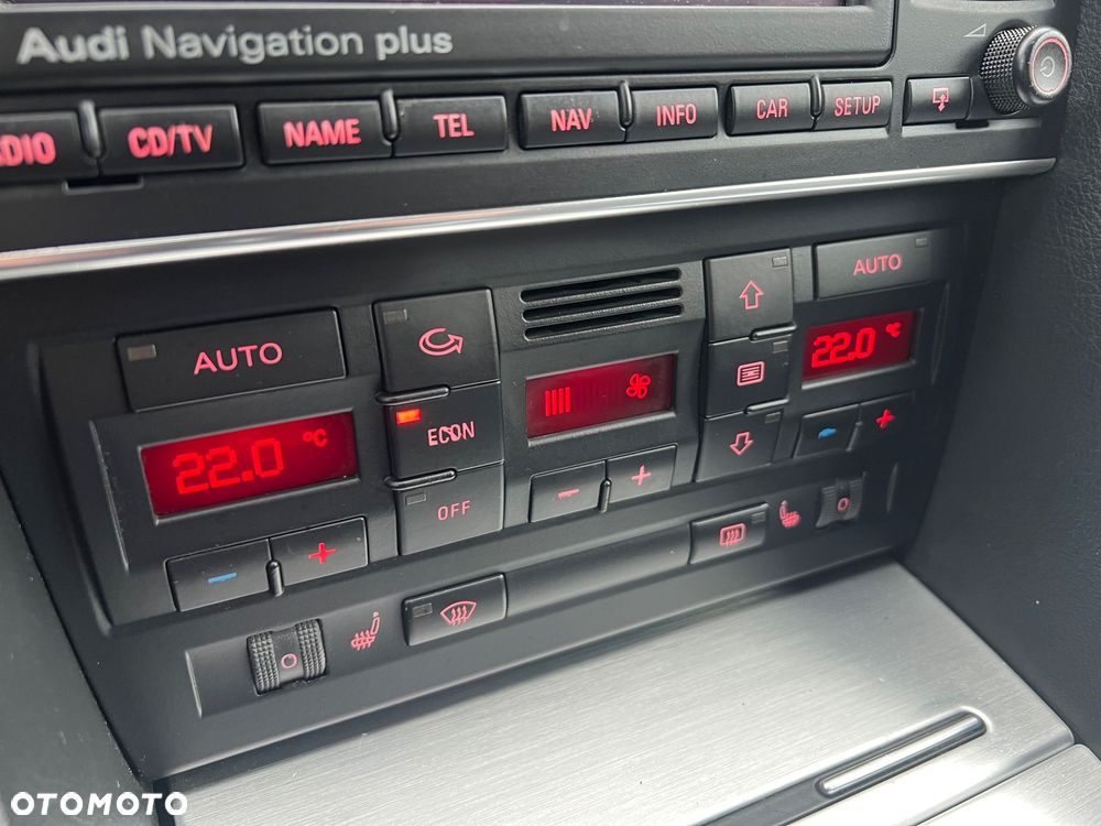 Audi A4 Avant 2.0 TDI DPF - 33