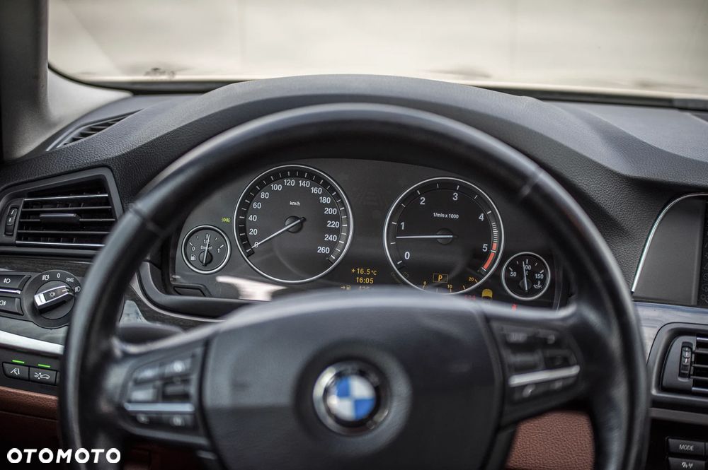 BMW Seria 5 - 15
