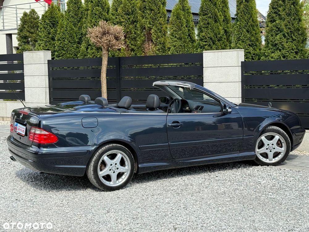 Mercedes-Benz CLK - 14