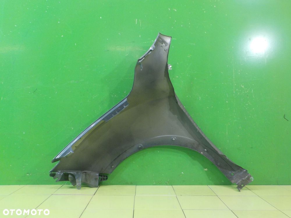 NISSAN JUKE F15 I LIFT 14r 5D blotnik prawy przod - 2
