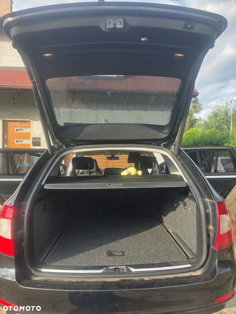 Skoda Superb 1.8 TSI Ambition DSG - 9