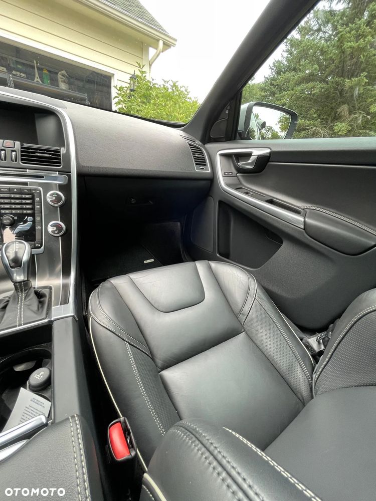 Volvo XC 60 - 22