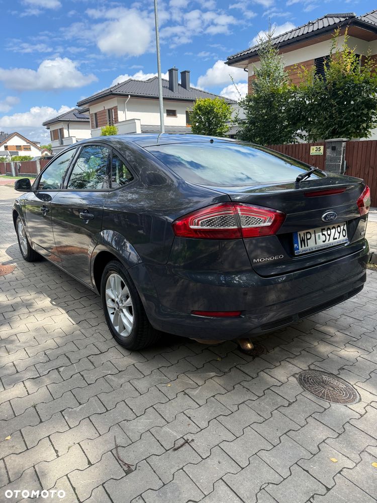 Ford Mondeo 1.6 T Ambiente - 4