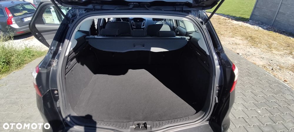 Ford Focus 1.0 EcoBoost Start-Stopp-System Ambiente - 27