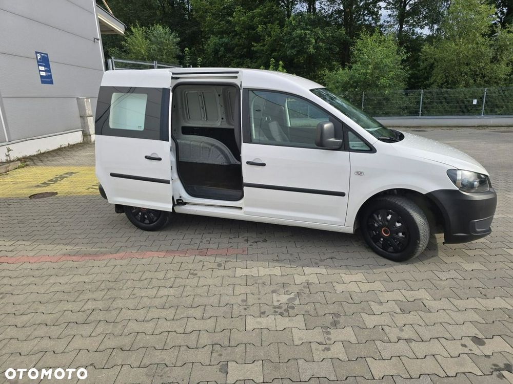 Volkswagen Caddy - 10